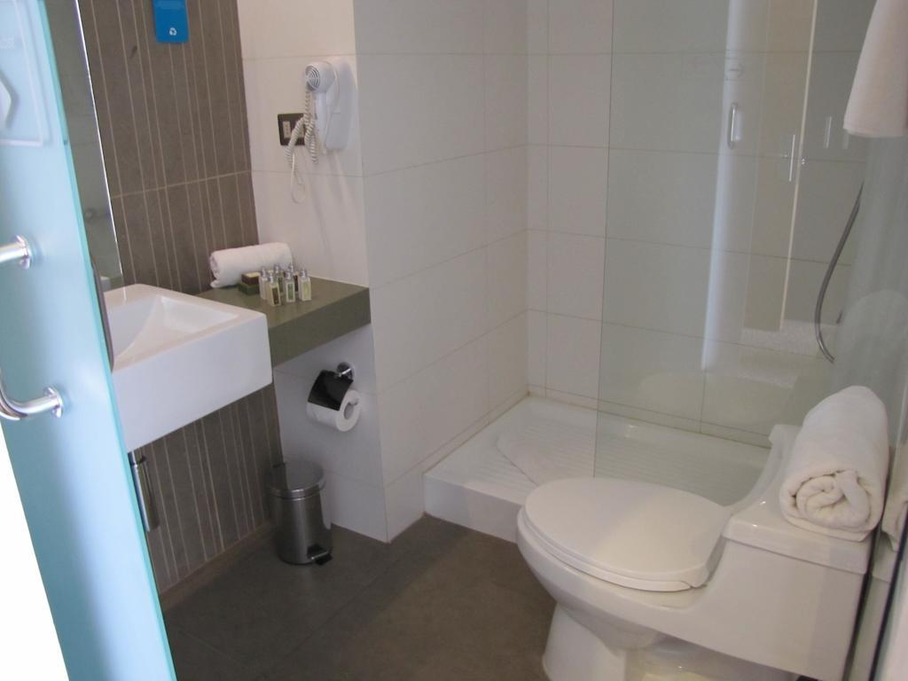 Open Hotel Quillota Room photo